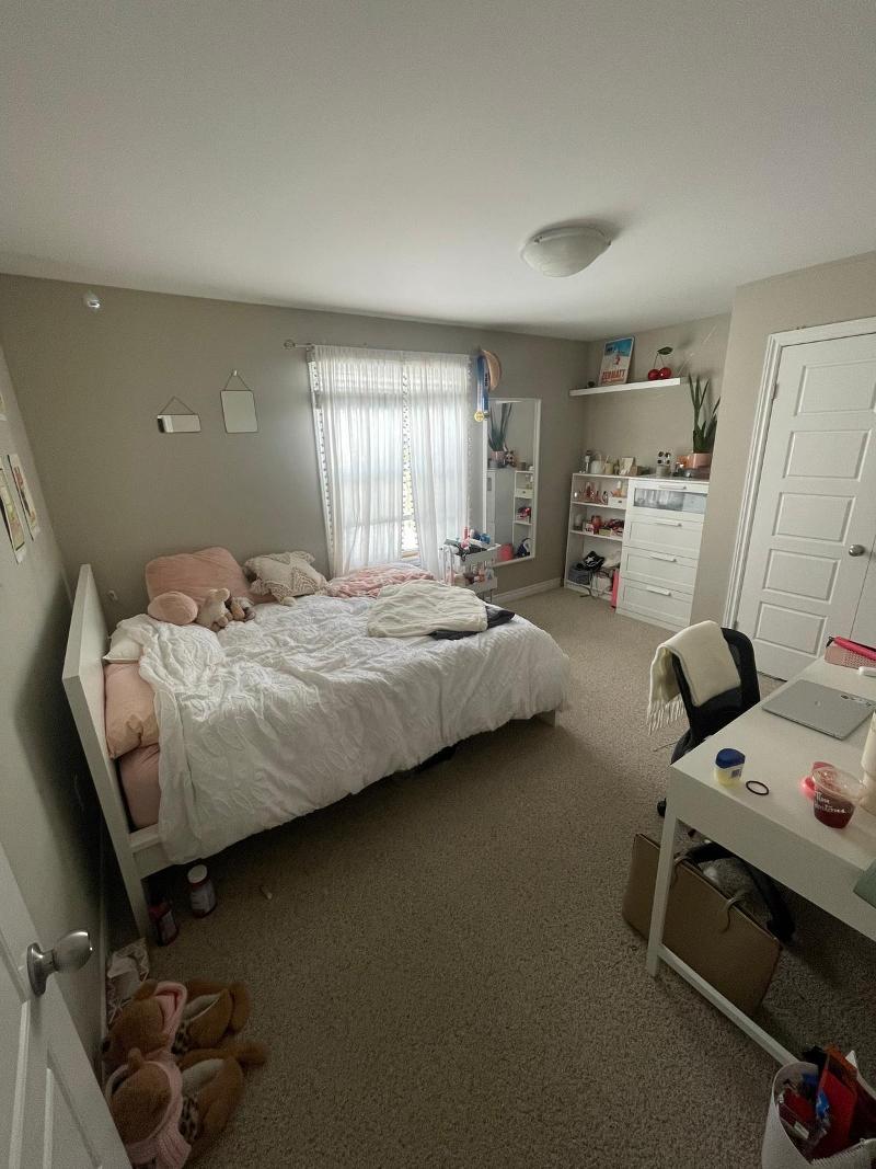 5 Barrington Avenue London Ontario - [4 month lease]