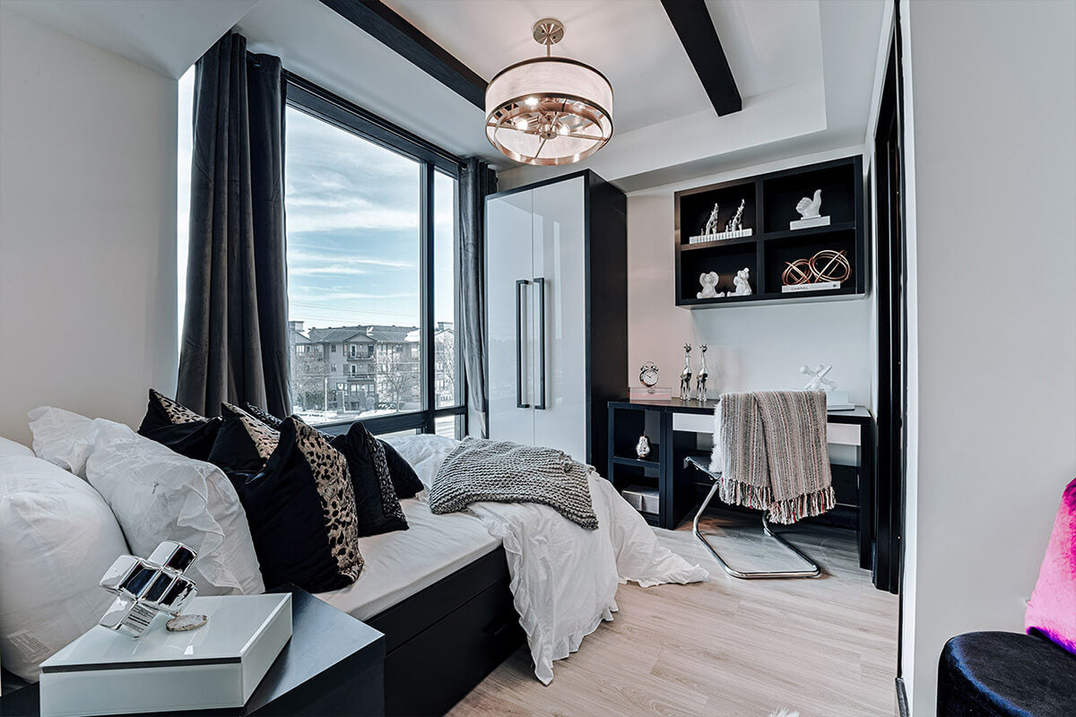 1635 Richmond Street London Canada - [4 month lease]